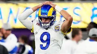Image for Matthew Stafford: From Top Pick to Super Bowl Champion - A Gridiron Journey